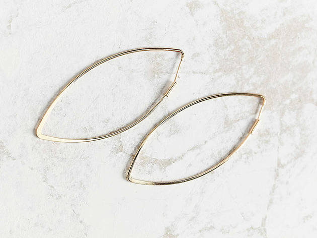 Urban Outfitters Delicate Geo Hoop Earrings Urban Outfitters Delicate Geo Hoop Earrings