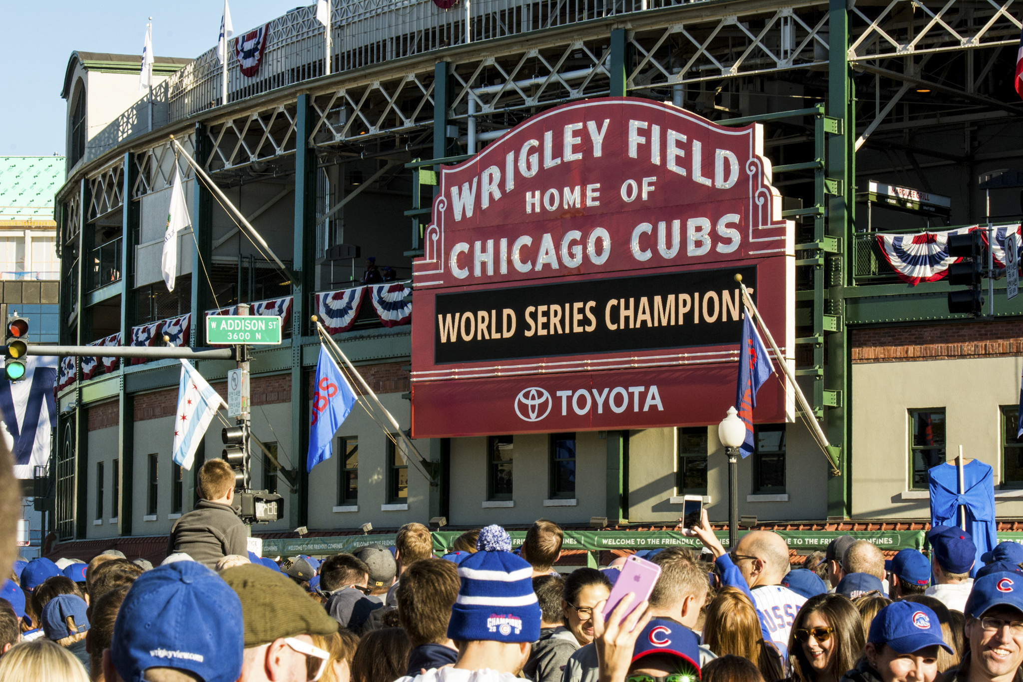 Cubs will start World Series Trophy tour on Friday