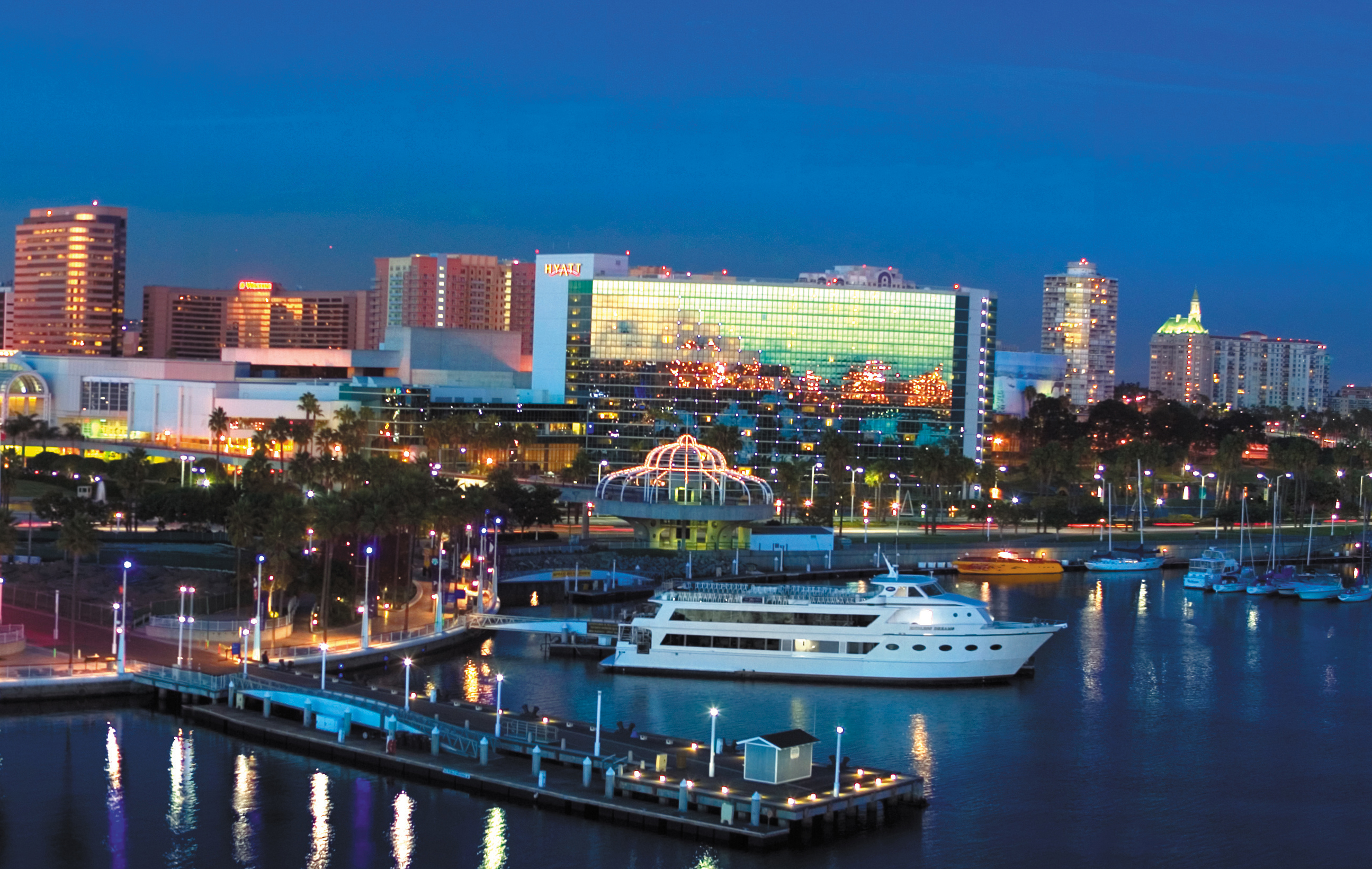 Best booze cruise options around the Los Angeles area