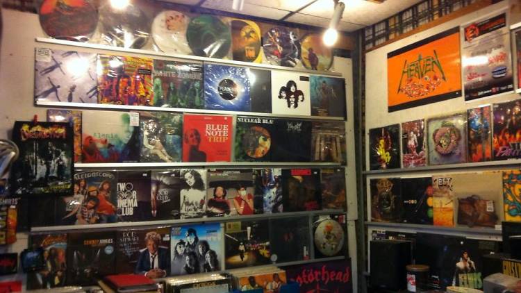 Heaven & Hell Record Shop ร้านแผ่นเสียง