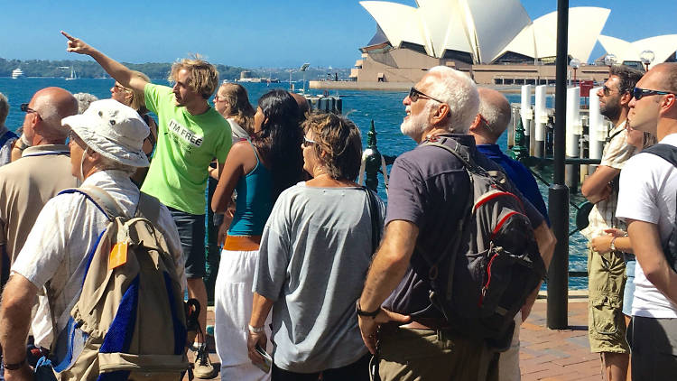 Hit up 27 Sydney sites in one free walking tour