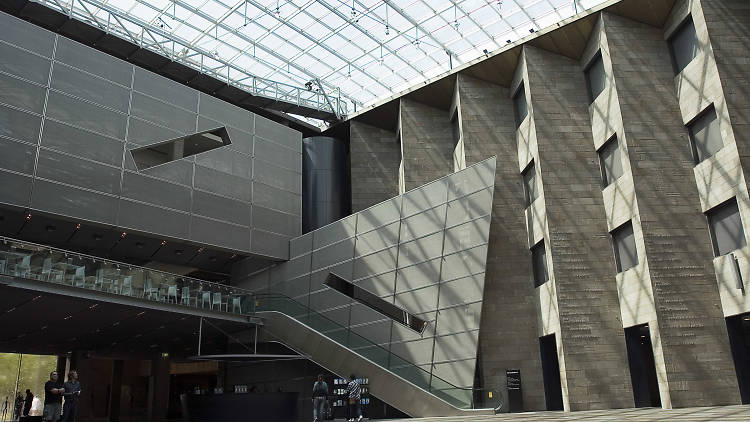 NGV International 2015 Federation Court courtesy National Gallery of Victoria photographer credit Charlotte Ambrose