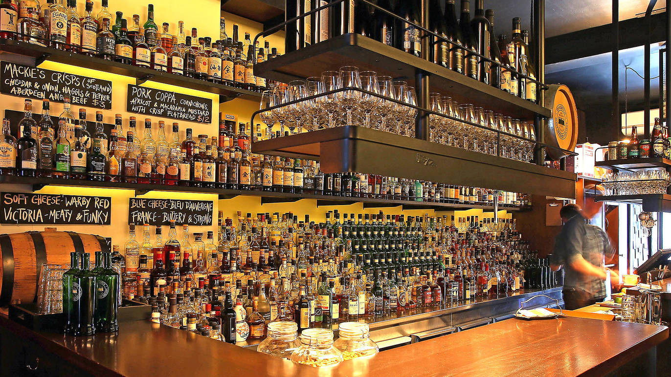 Whisky & Alement Bars in Melbourne, Melbourne