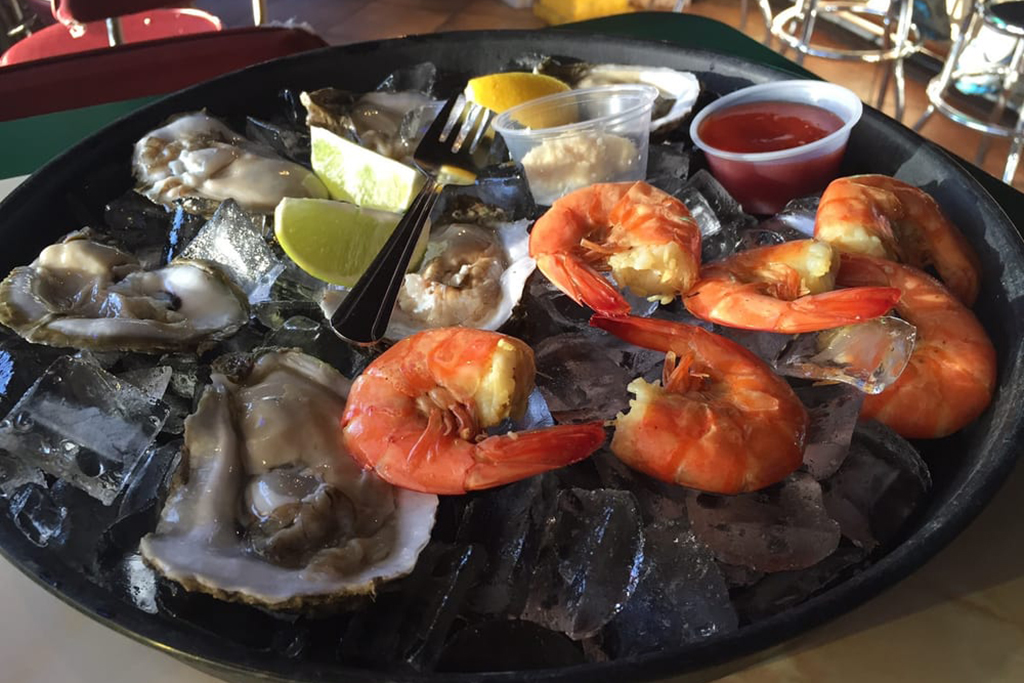 Deckhand Oyster Bar Restaurants in Garden Ridge, Austin