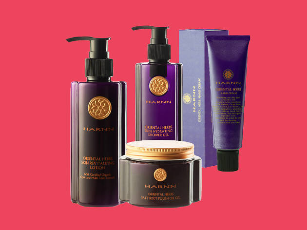 Harnn Oriental Herbs Skin Hydrating Body Care set Harnn Oriental Herbs Skin Hydrating Body Care set