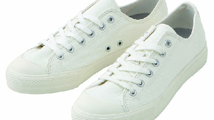 Muji repellent cotton sneakers