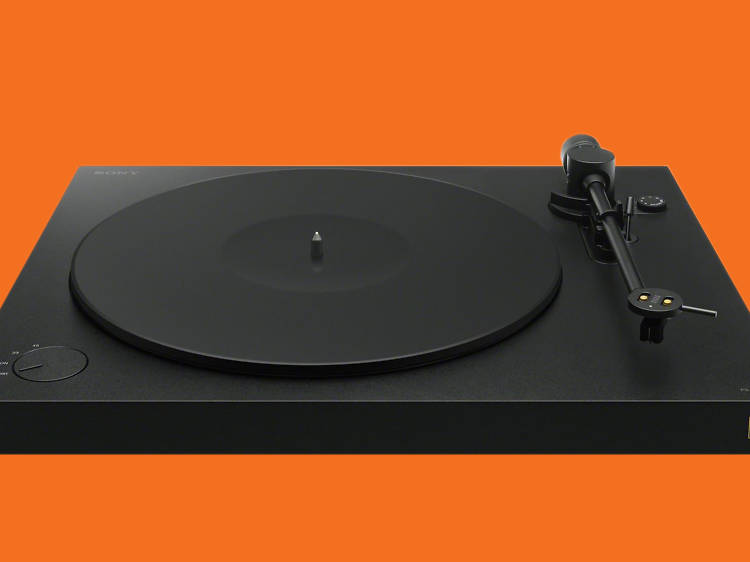 PX HX-500 turntable from Sony