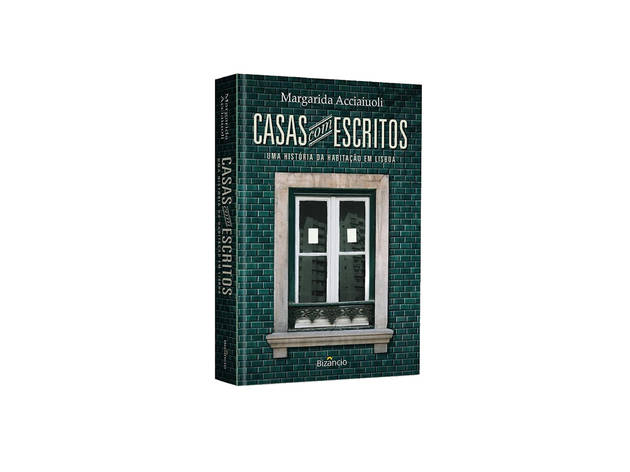 casa com escritos, livro livros sobre lisboa