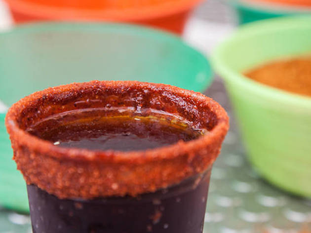 michelada Lugares baratos para salir a tomar
