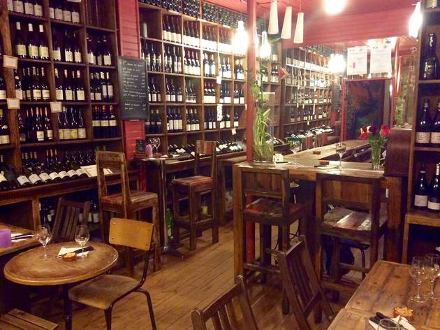 Le 11ème Domaine Bar à vin Le 11ème Domaine Bar à vin