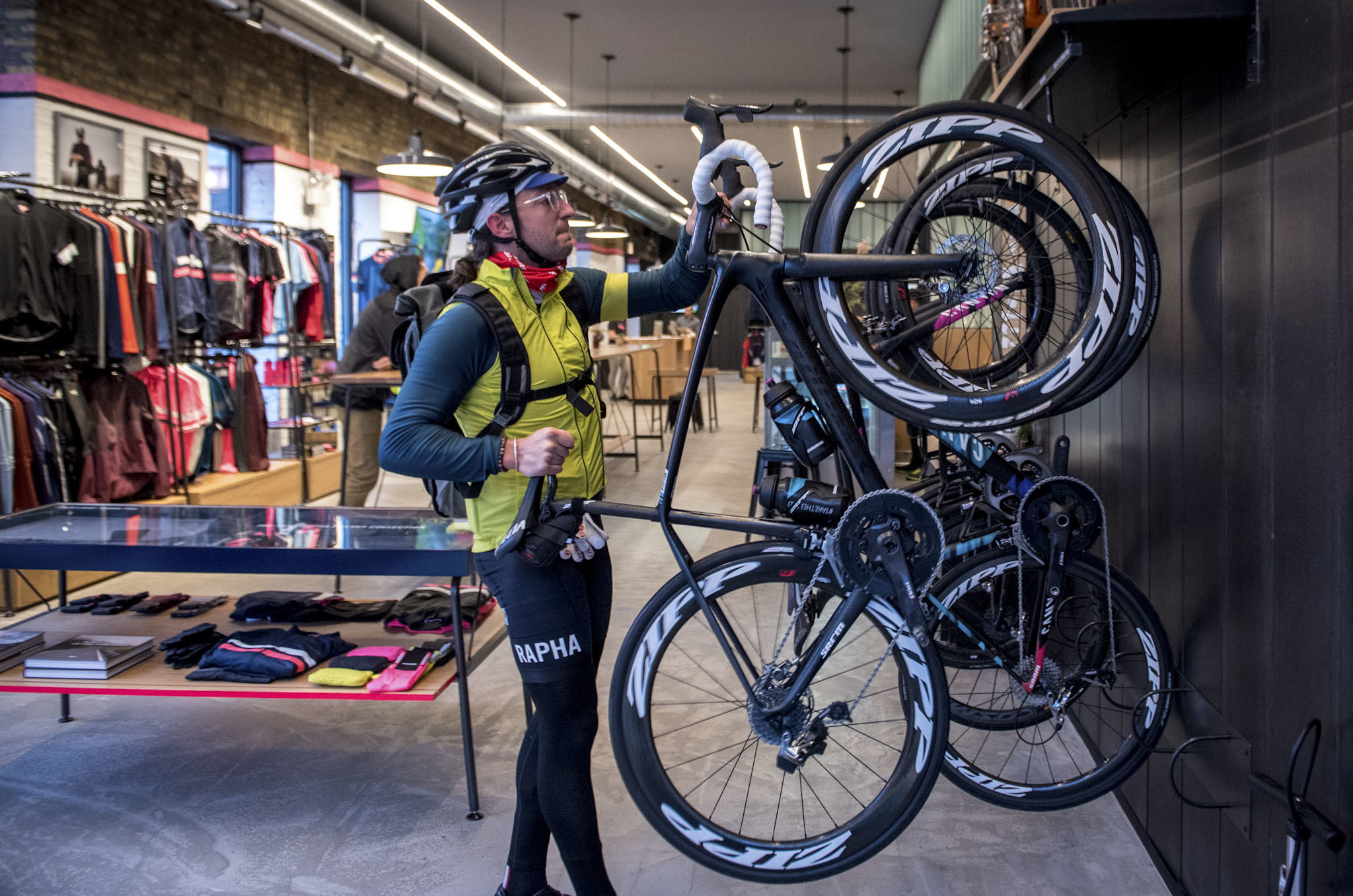 rapha cycling outlet
