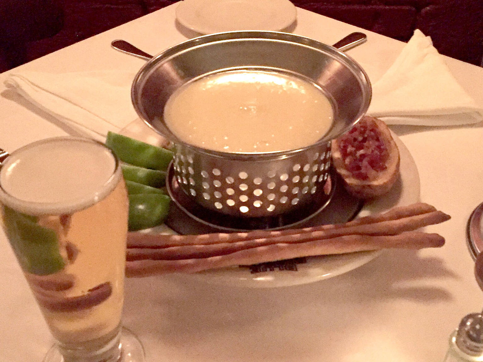 Best fondue in NYC, at cheese shops and restaurants