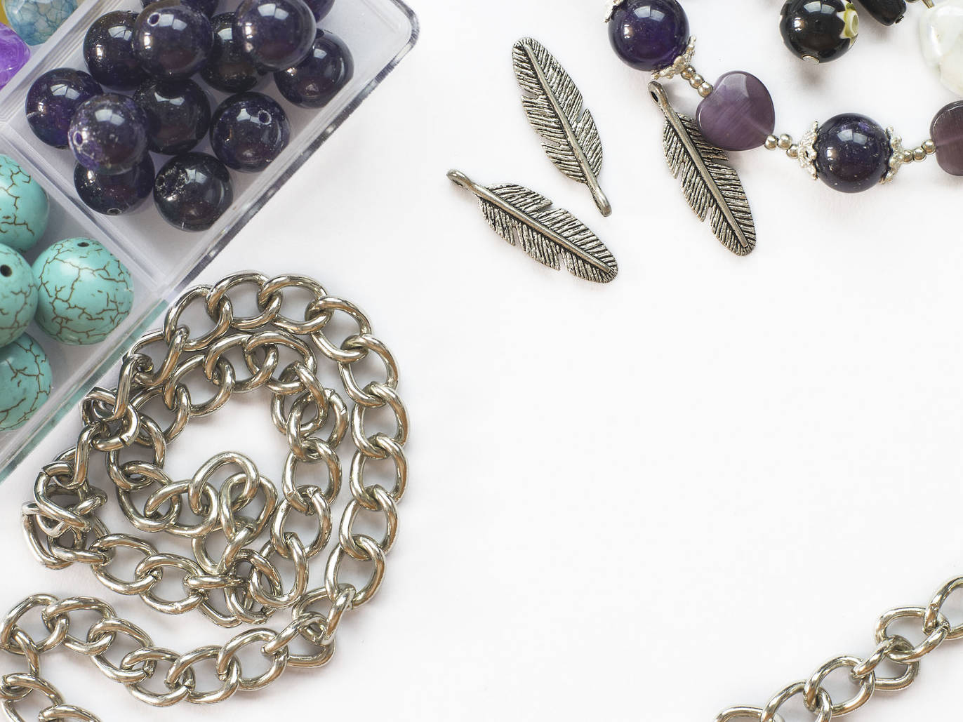 Best jewelrymaking classes in NYC for DIY enthusiasts
