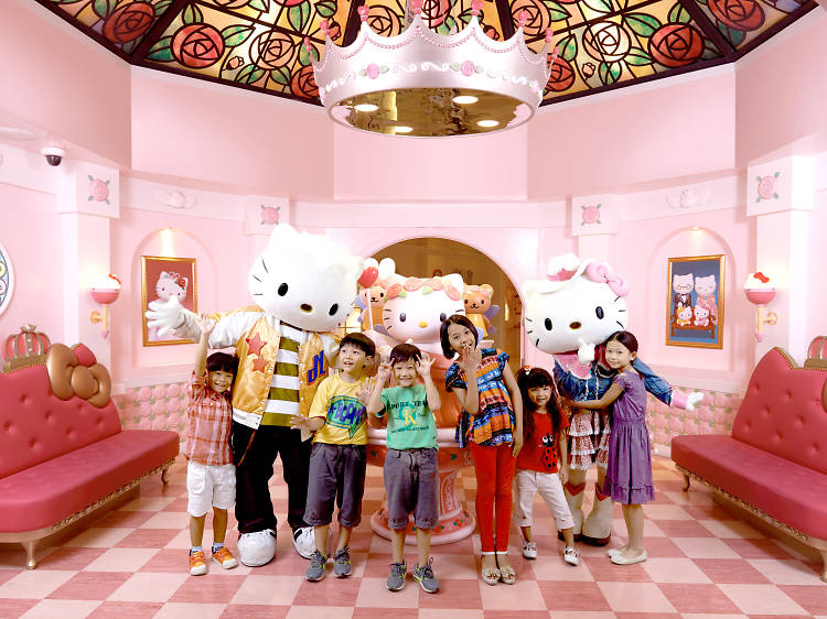 Hello Kitty Town