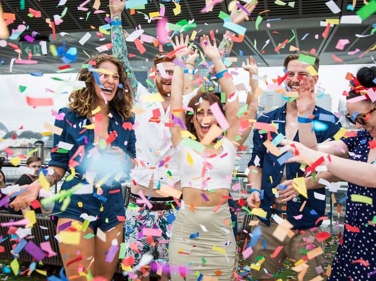 Guests with confetti at Sydney TOBA 2017