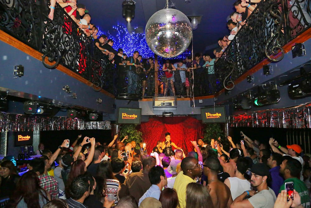 las vegas gay cruising bar