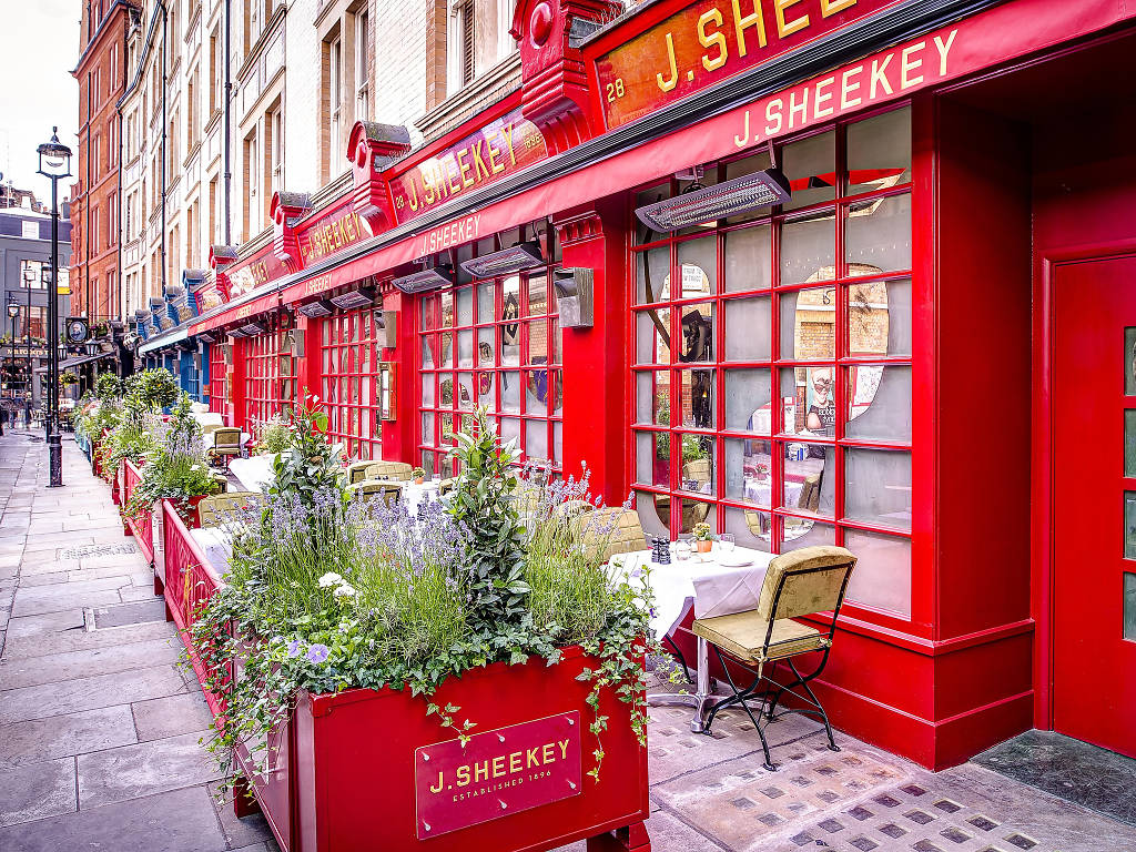 32 Great Restaurants in Covent Garden For Untouristy Dining