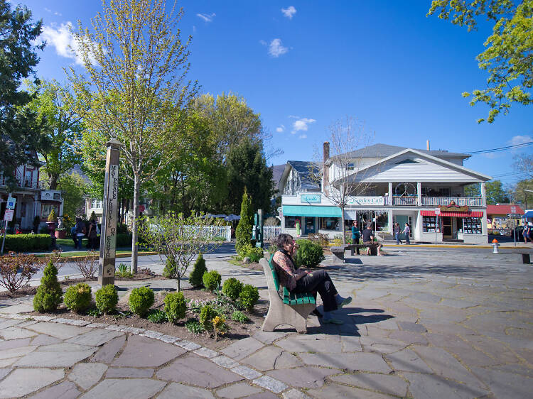 Water Street Welcomes Walking-Loop Wanderers in Catskill, NY