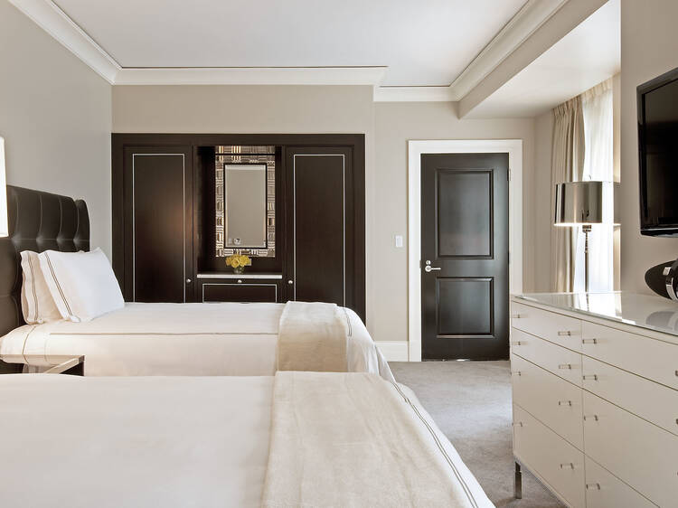 Waldorf Astoria Chicago