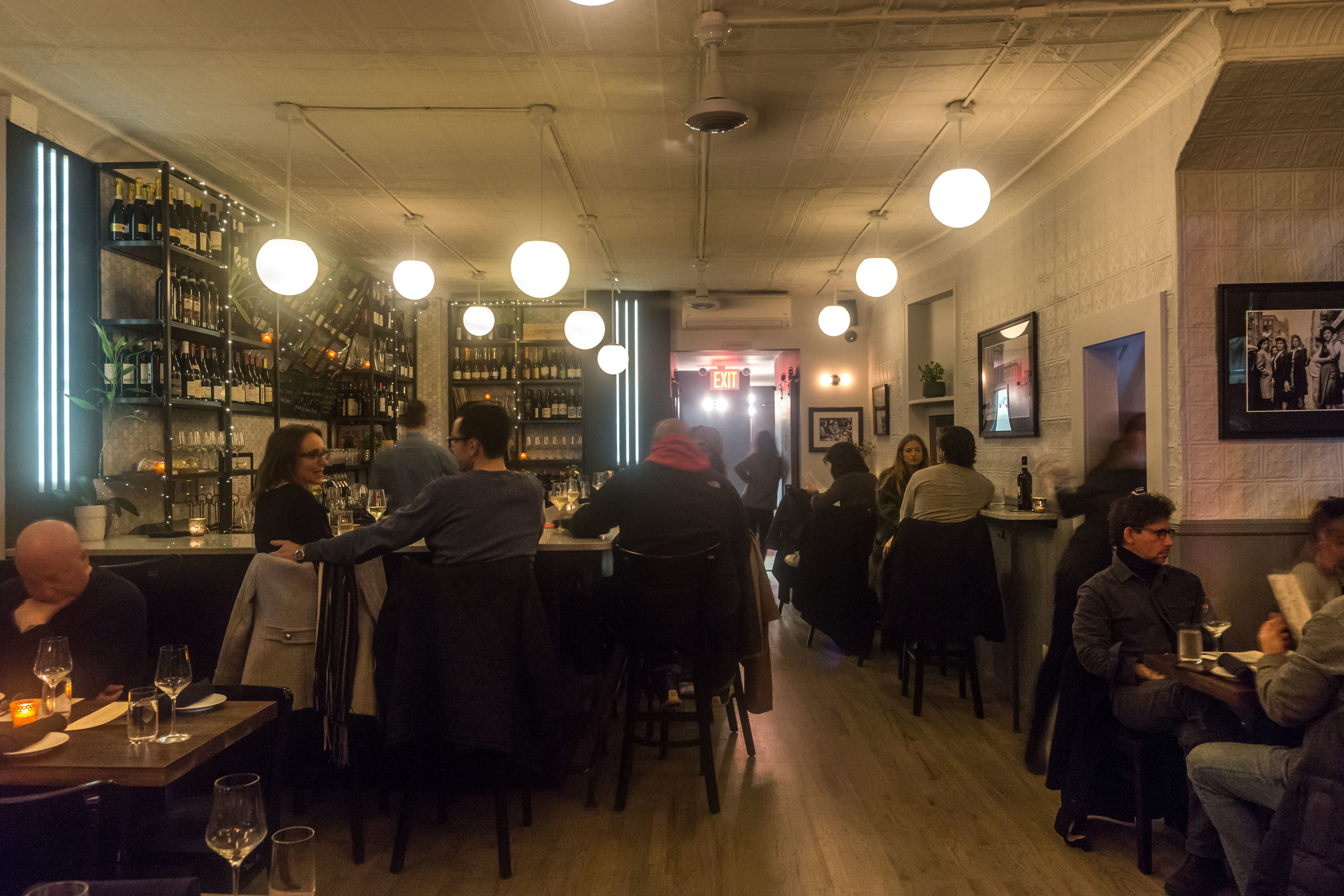 Williamsburg gets a new wine bar focused on organic bottles and cheese ...