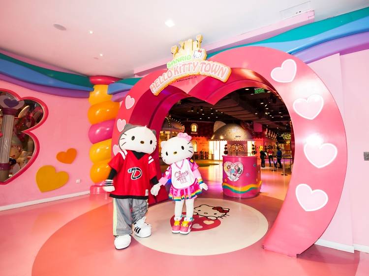 Sanrio Hello Kitty Town