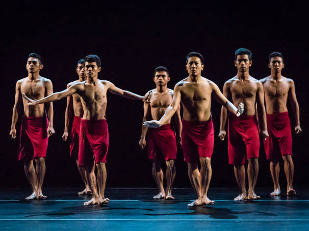Cry Jailolo 2017 Asia TOPA festival production still from Esplanade Theatre on the Bay courtesy Esplanade photographer credit BNG Bernie Ng Cry Jailolo 2017 Asia TOPA festival production still from Esplanade Theatre on the Bay courtesy Esplanade photographer credit BNG Bernie Ng
