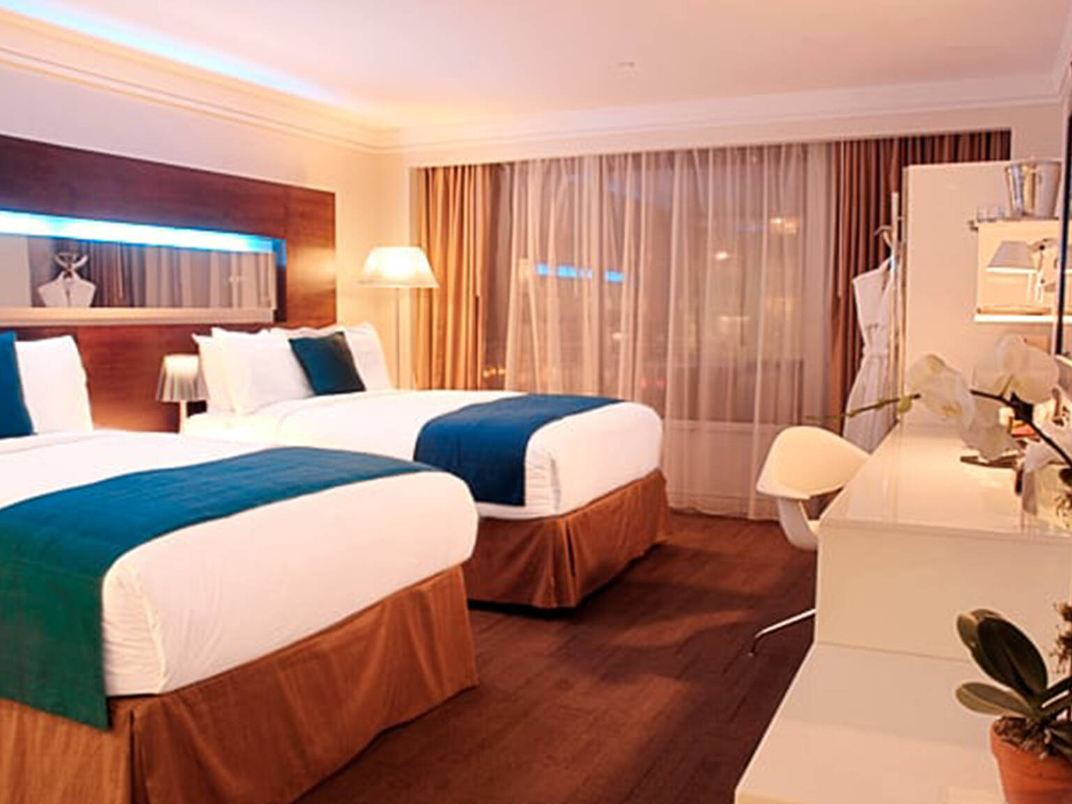 12 Best Hotels in Brooklyn for 2023 | Places to Stay in Brooklyn