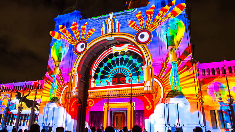 Rhythms of the Night projection art on the Royal Exhibition Building at White Night Melbourne