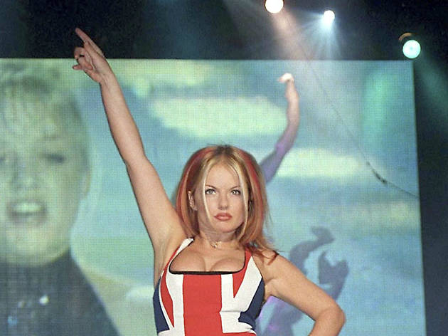It S Been 20 Years Since Geri Halliwell Wore That Union Jack Dress