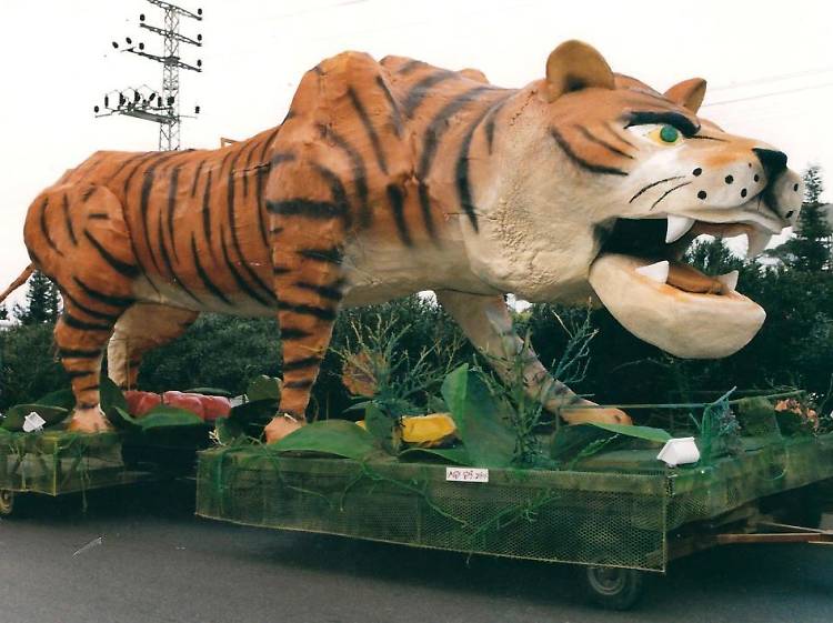 BENGAL TIGER LIFE-SIZE STATUE, Magic Special Events