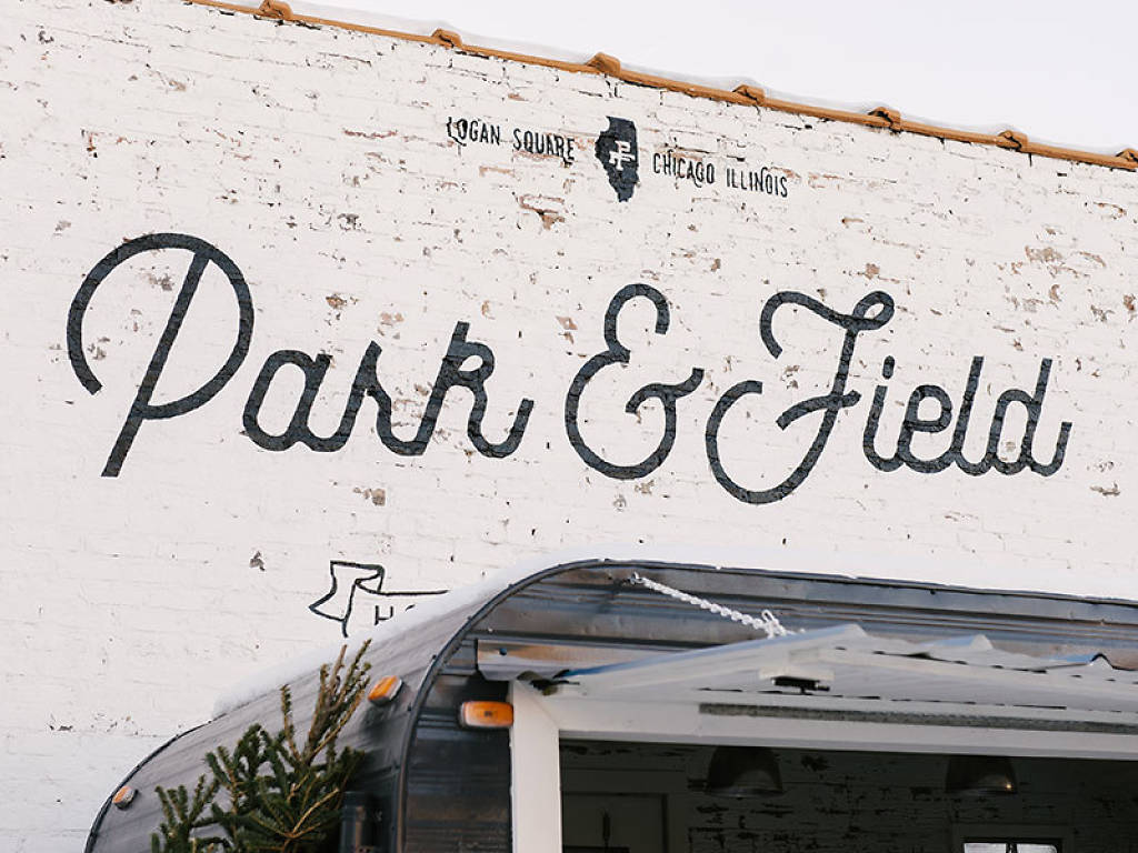 21 Best Sports Bars in Chicago for Watching a Game