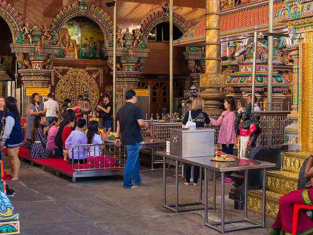 chinatown mariamman temple opening hours