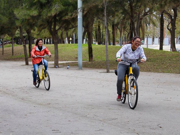Escola de bici per adults Escola de bici per adults