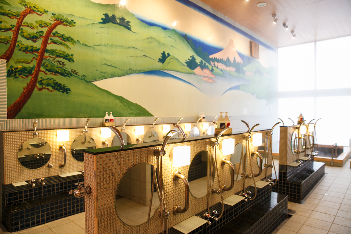 東京 タトゥーフレンドリーな銭湯