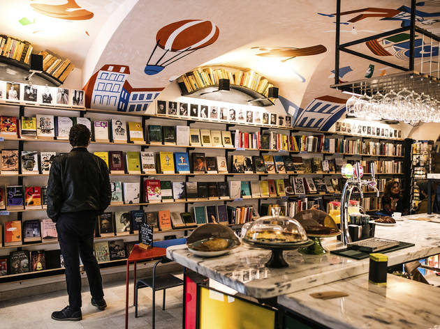 Livraria menina e moça Livraria menina e moça