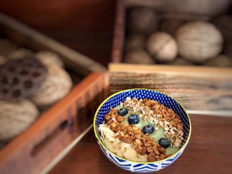 Granola Bowl at Brekkie