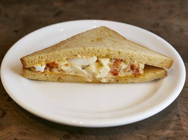 le coq sportif avant