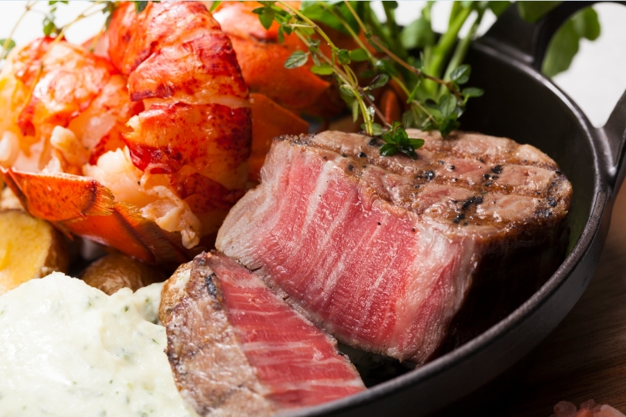 Cedar the chop house bar restaurants in roppongi tokyo
