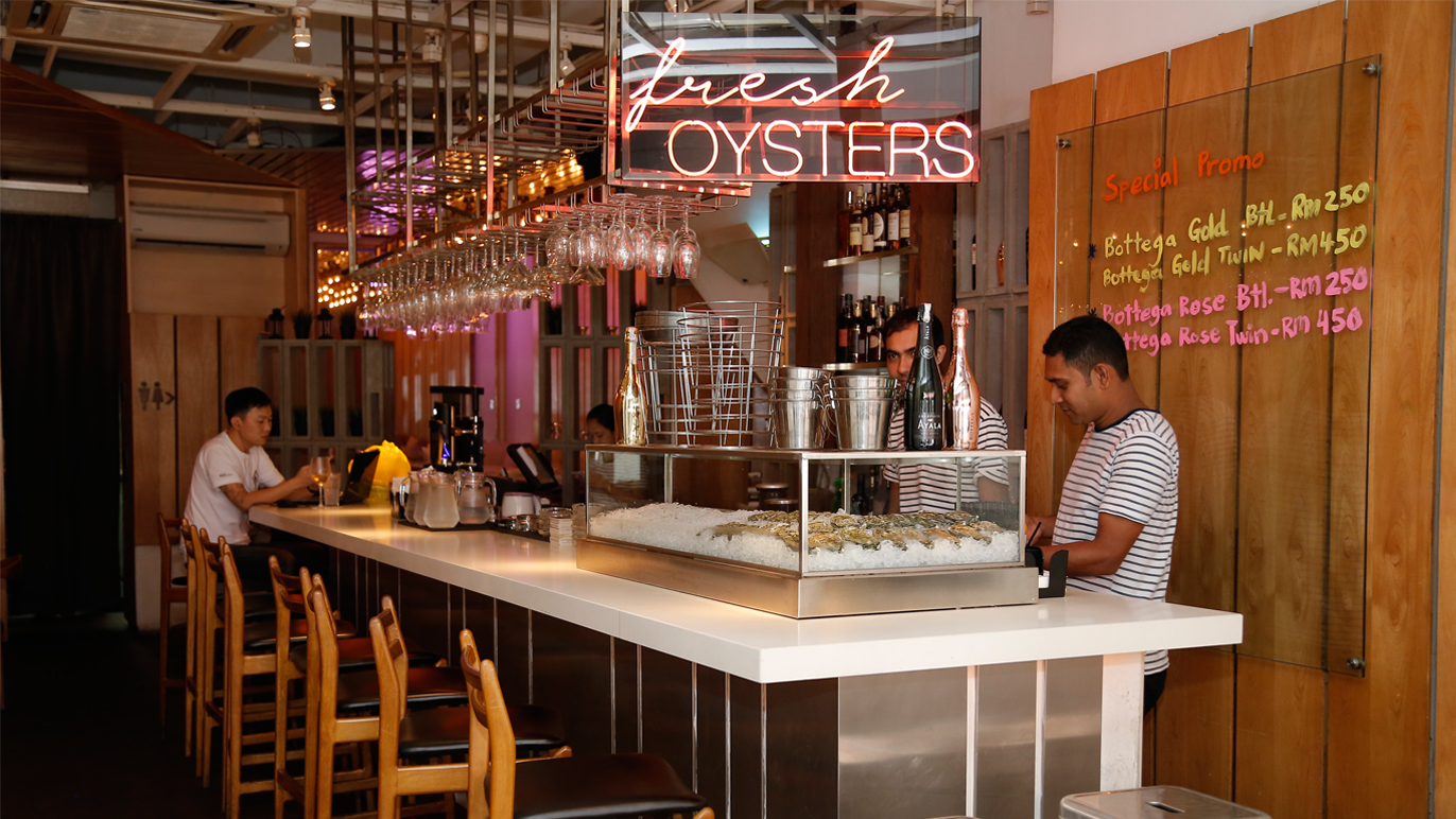 Best places to eat oysters in KL