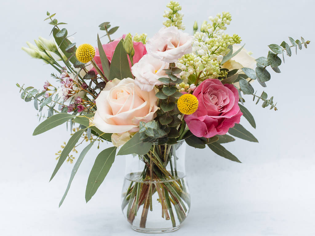 22 Best London Flower Delivery Services For Freshly Cut Stems