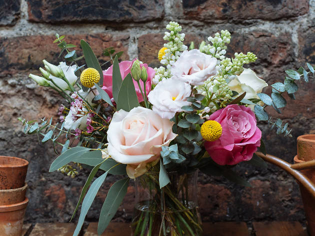 16 Online Florists For Flower Deliveries In London Right Now