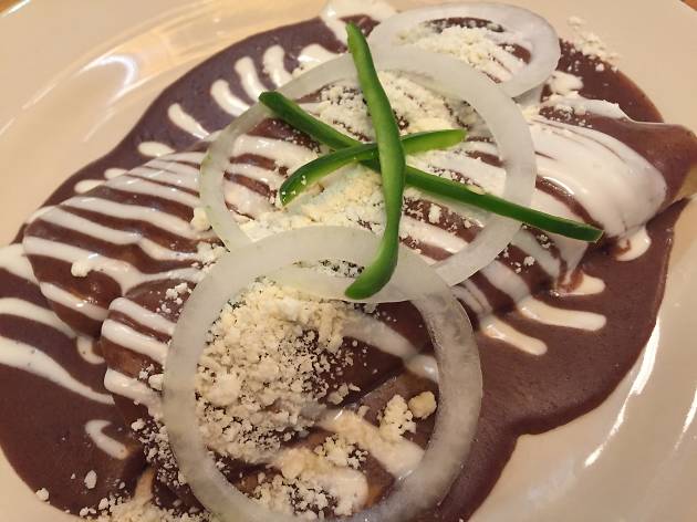 Enfrijoladas con cecina Enfrijoladas con cecina