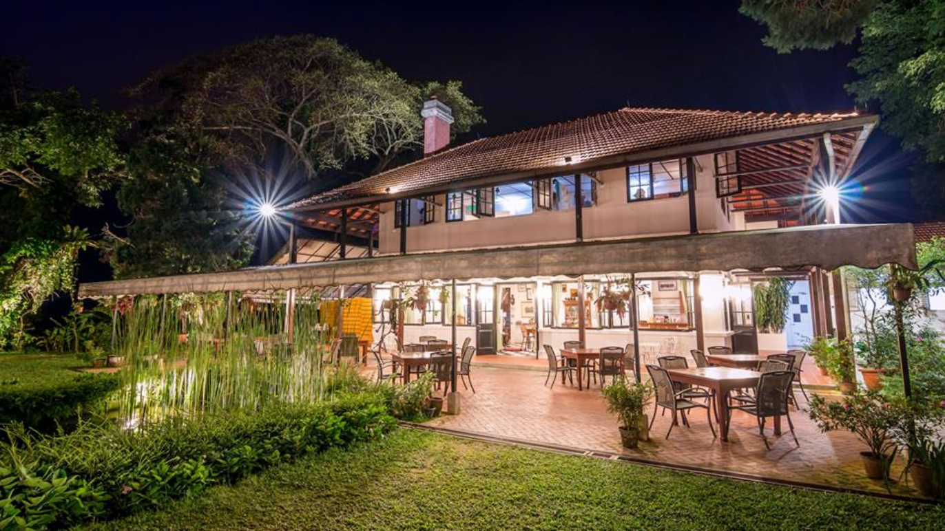 David Brown S Restaurant And Tea Terrace Restaurants In Air Itam Penang
