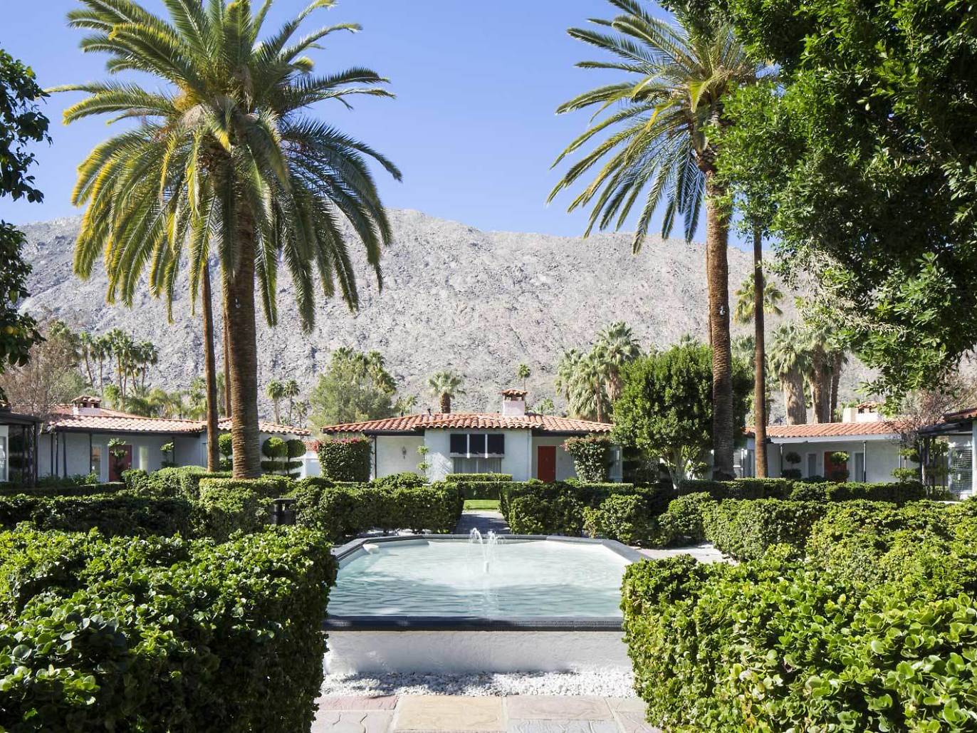 8 Best Pool Parties in Palm Springs for Summer Fun