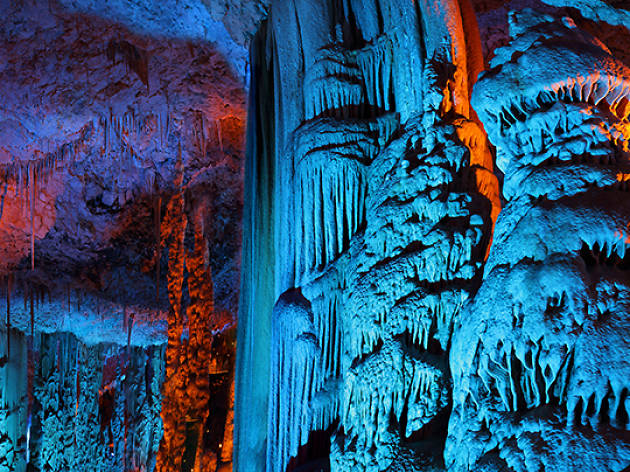 What lies beneath: Israel's secret caves and hidden springs What lies beneath: Israel's secret caves and hidden springs