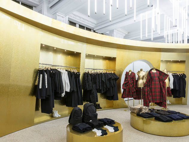 dover street market commes des garcons play