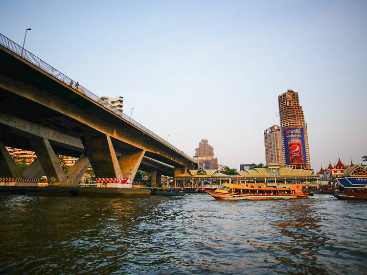 Things to do near Taksin Bridge