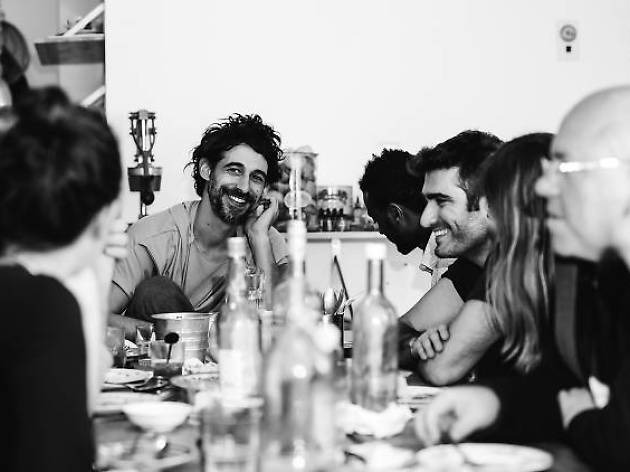 Пообедайте с израильтянами при помощи EatWith Пообедайте с израильтянами при помощи EatWith