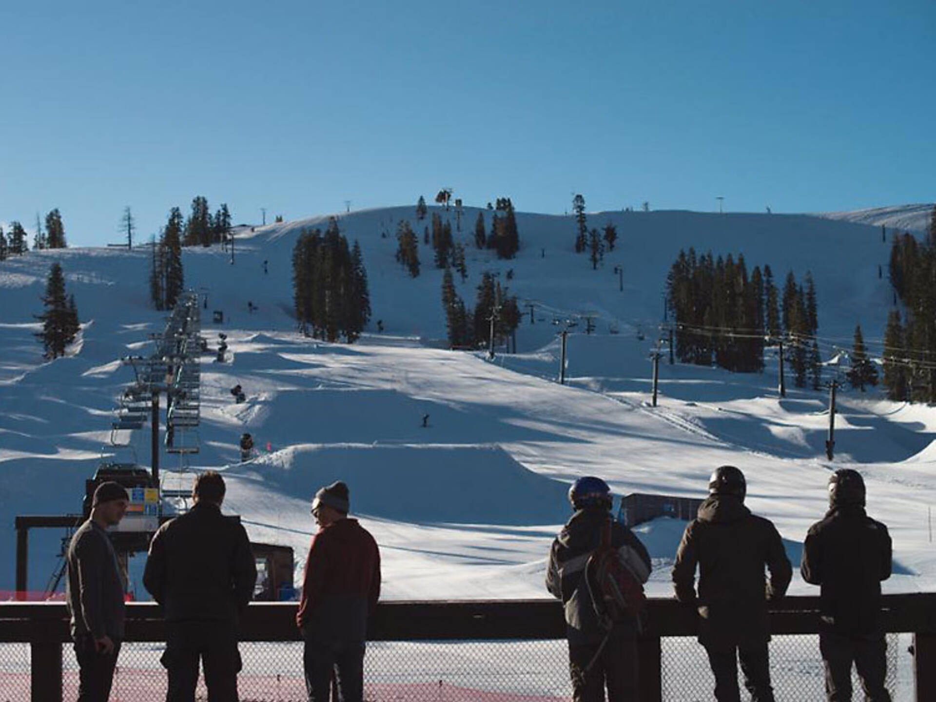 Best Ski Resorts Near Los Angeles for Skiing, Snowboarding & More