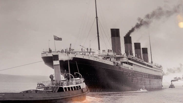 Titanic underwater tour